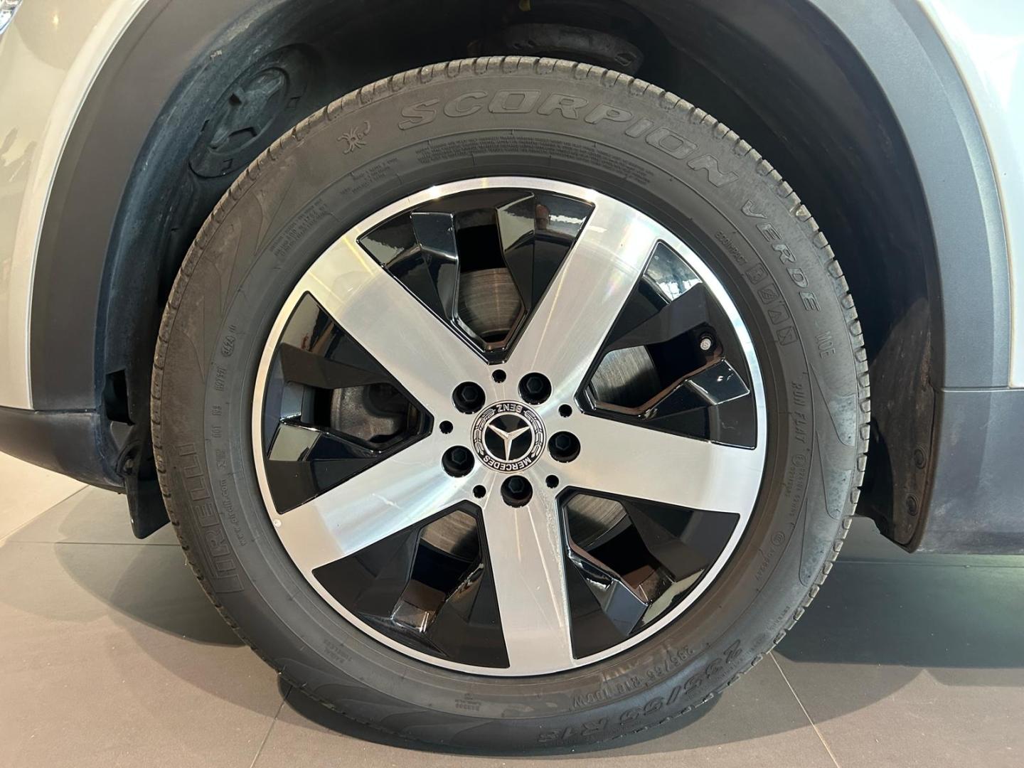 Image MERCEDES-BENZ GLB 200d 150ch Progressive Line 8G DCT