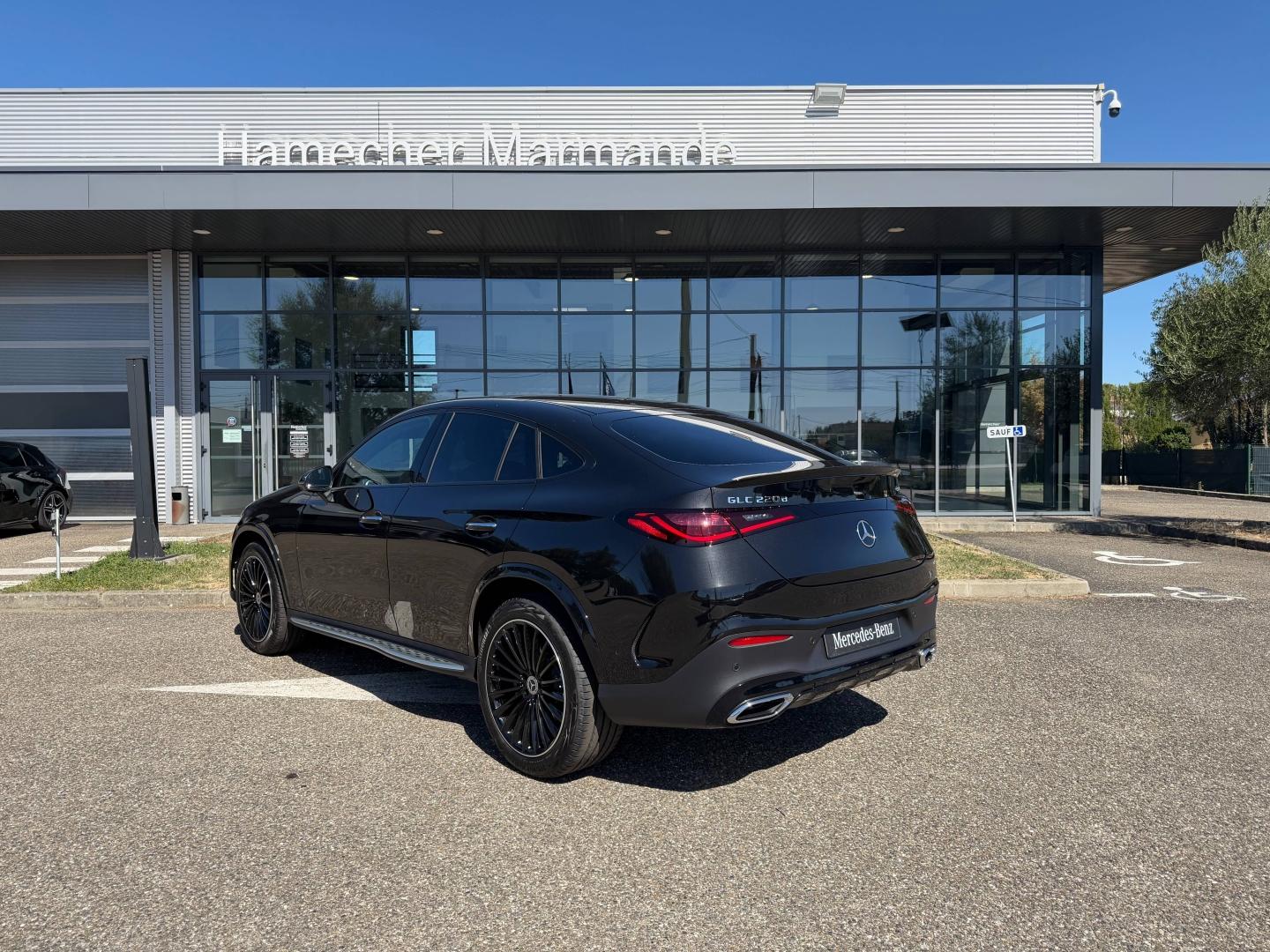 Image MERCEDES-BENZ GLC Coupé 220 d 197ch AMG Line 4Matic 9G-Tronic