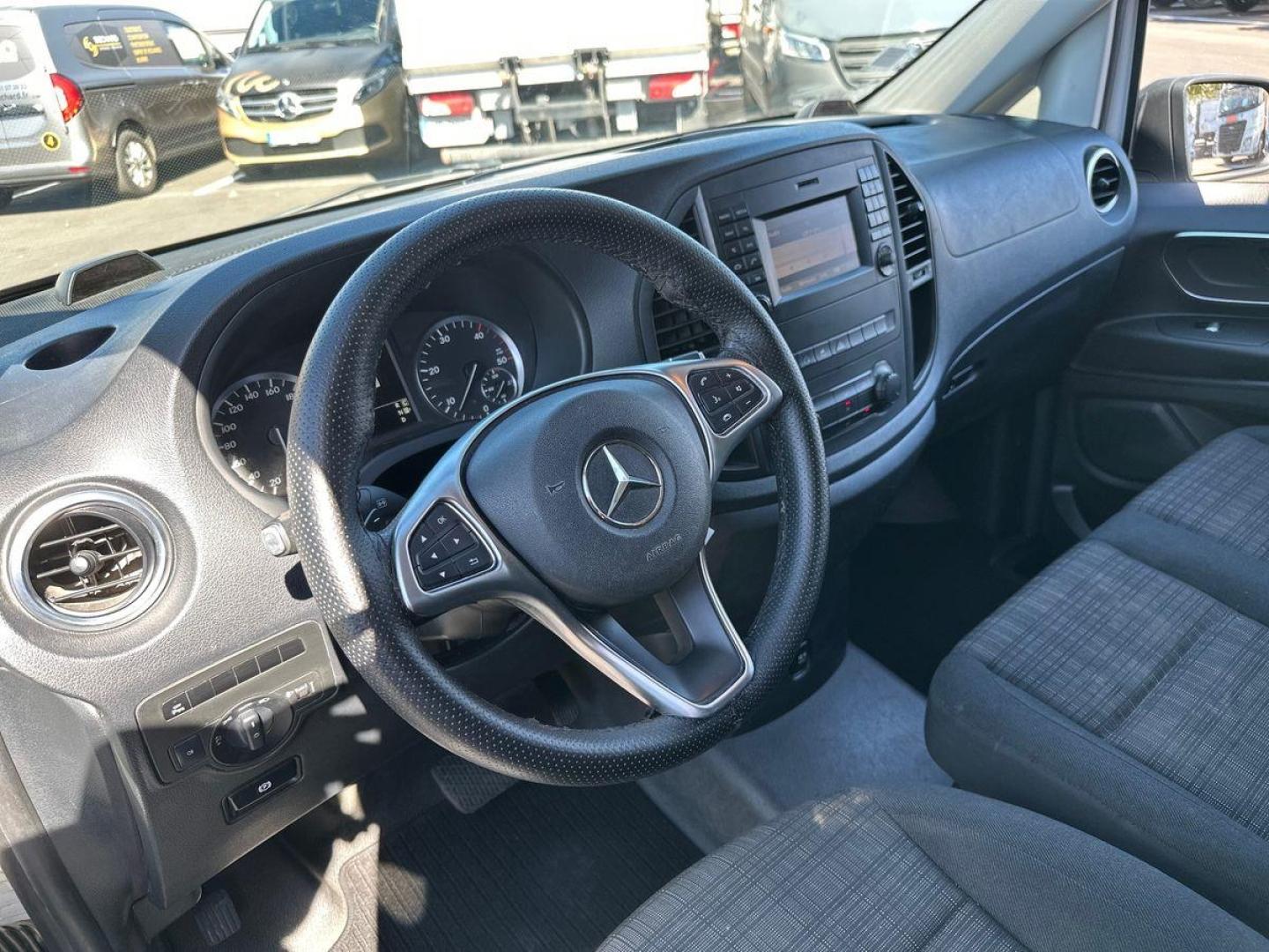 Image MERCEDES-BENZ Vito Fg 116 CDI Extra-Long Pro E6 Propulsion