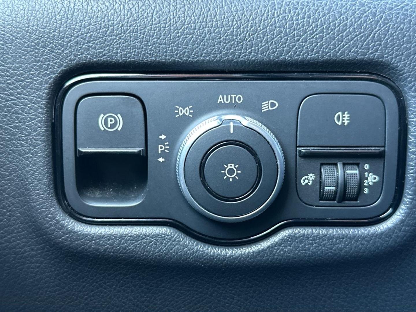 Image MERCEDES-BENZ Vito Fg 114 CDI Long Pro Propulsion 9G-Tronic