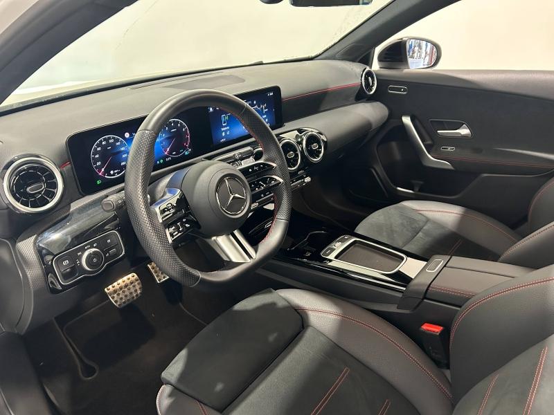 Image MERCEDES-BENZ Classe A 180 136ch Star Edition 7G-DCT