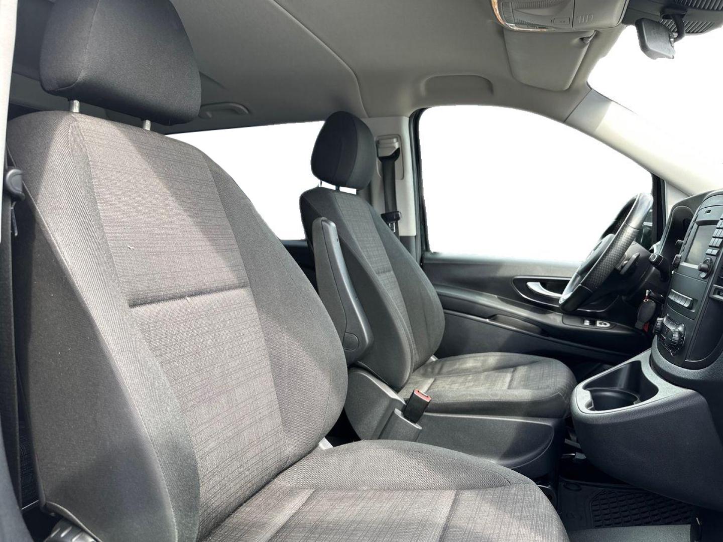 Image MERCEDES-BENZ Vito Fg 114 CDI Mixto Long Pro E6 Propulsion BVA 7G-TRONIC