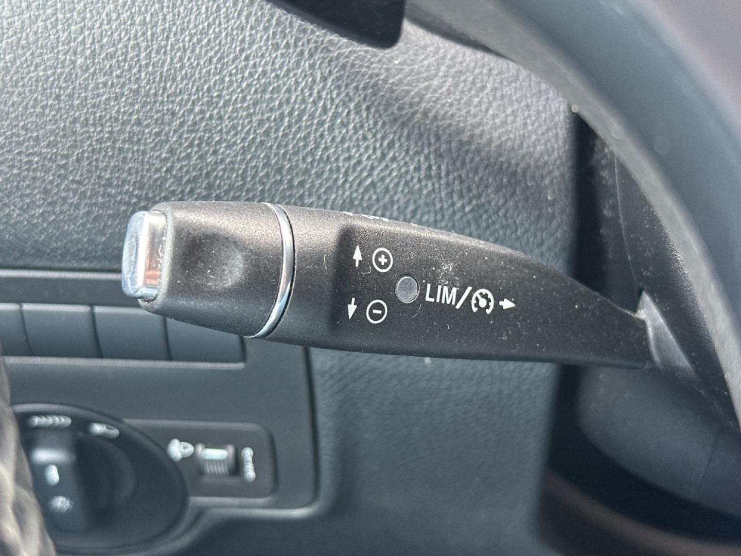 Image MERCEDES-BENZ Vito Fg 114 CDI Mixto Long Pro E6 Propulsion BVA 7G-TRONIC