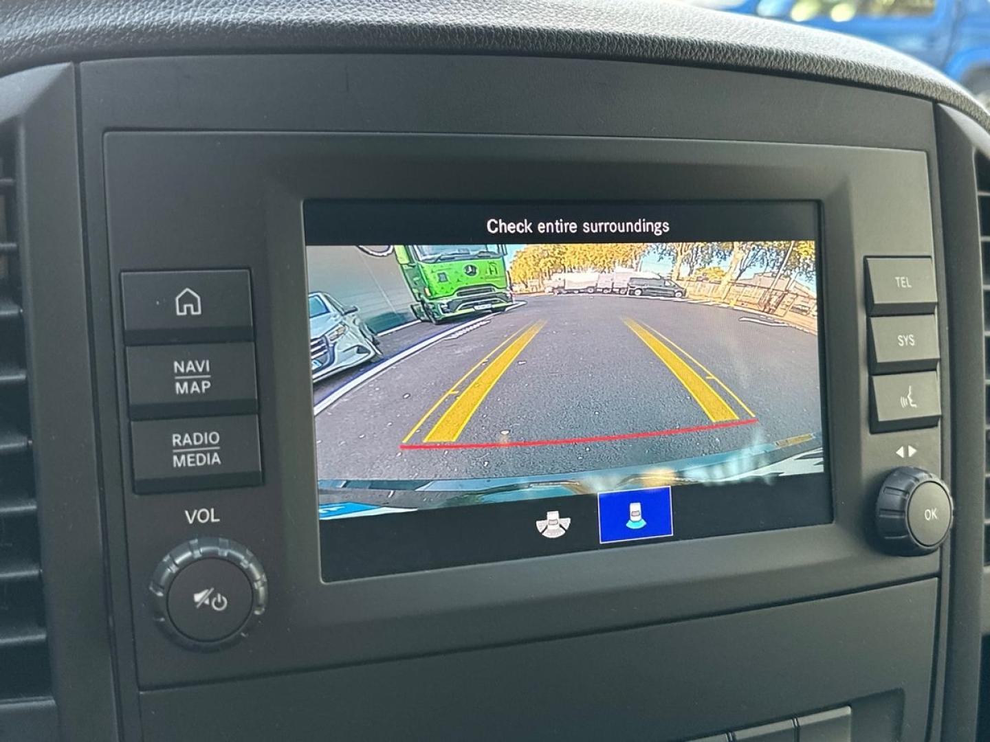 Image MERCEDES-BENZ Vito Tourer 116 CDI Long Pro 9G-Tronic