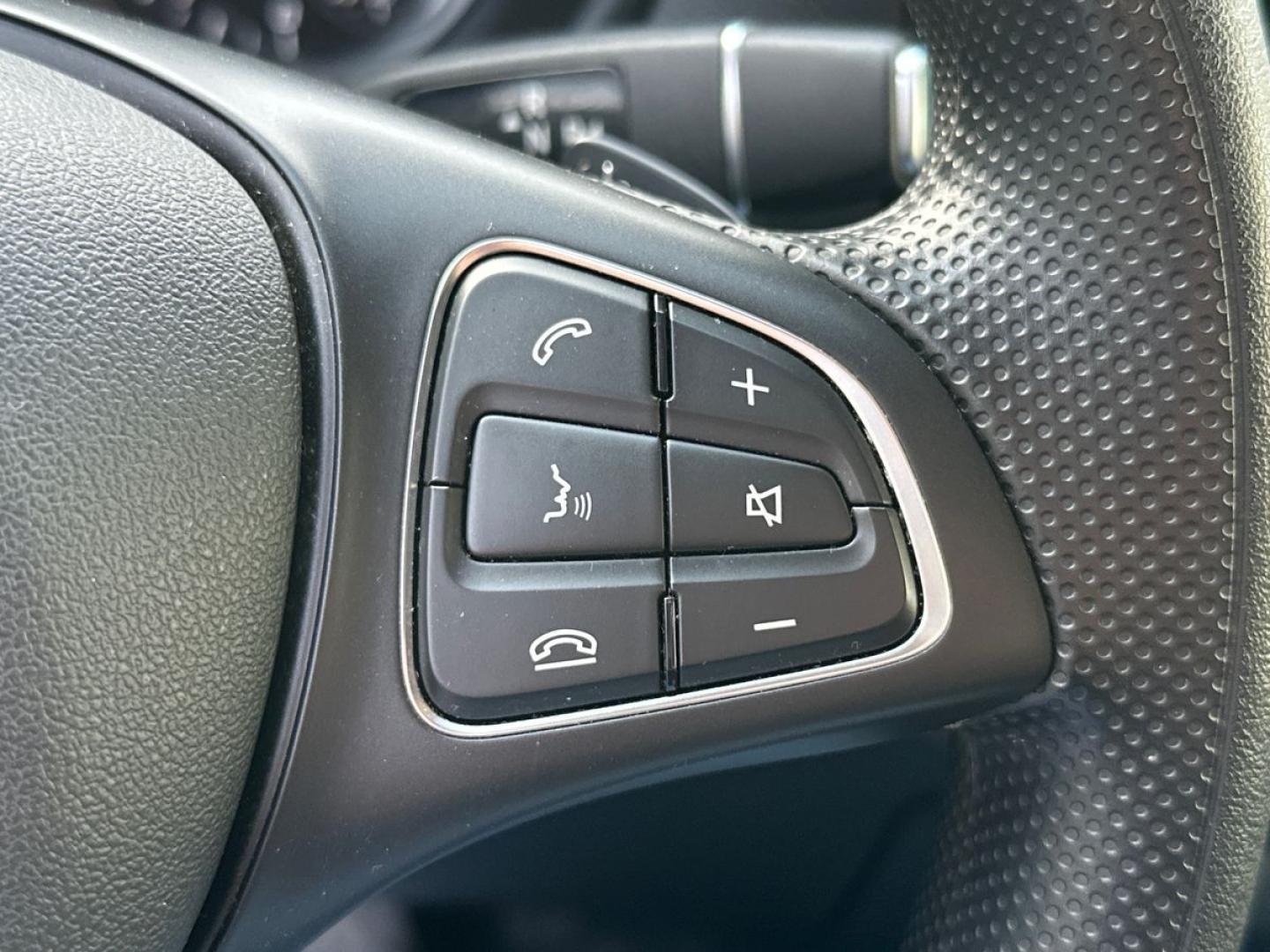 Image MERCEDES-BENZ Vito Tourer 116 CDI Long Pro 9G-Tronic