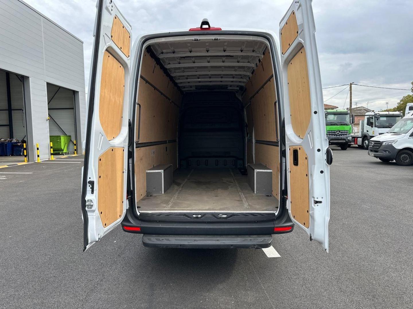Image MERCEDES-BENZ Sprinter Fg 317 CDI 43 3T5 Pro 9G-Tronic