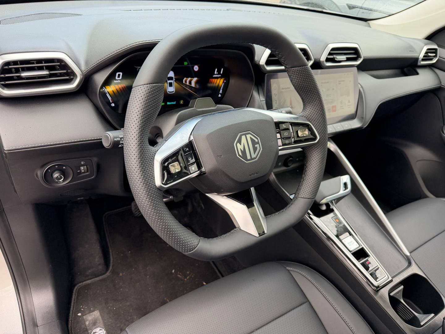 Image MG MOTOR ZS 1.5 Hybrid+ 197ch Luxury