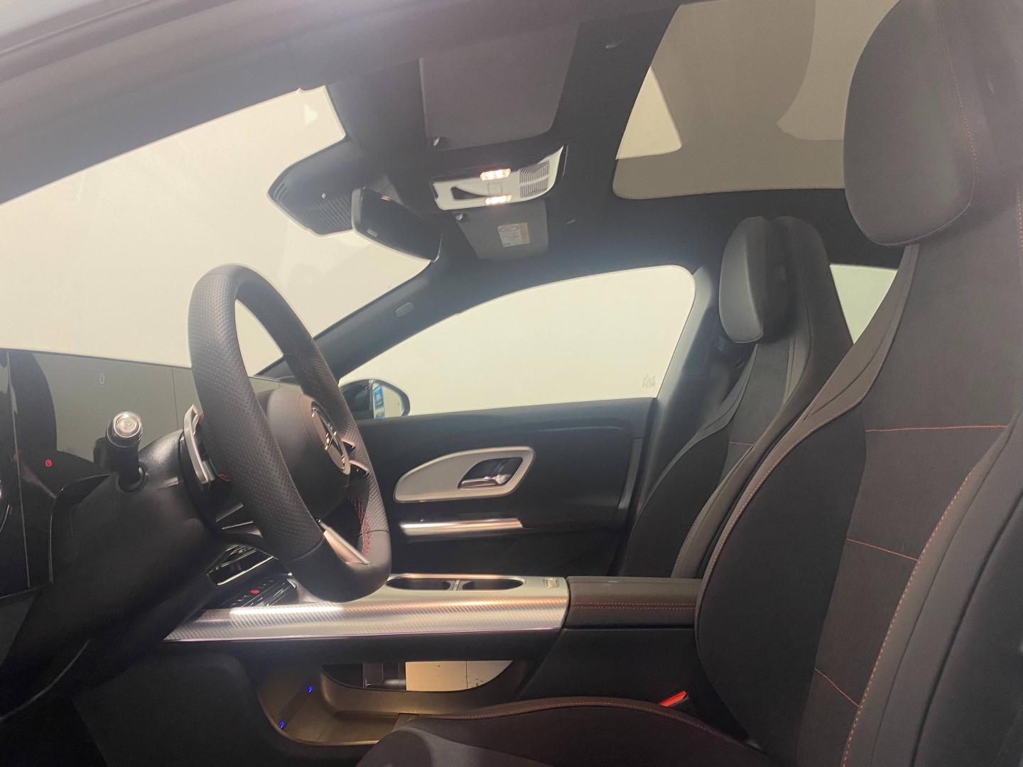 Image MERCEDES-BENZ CLA 200 EQ 224ch AMG Line