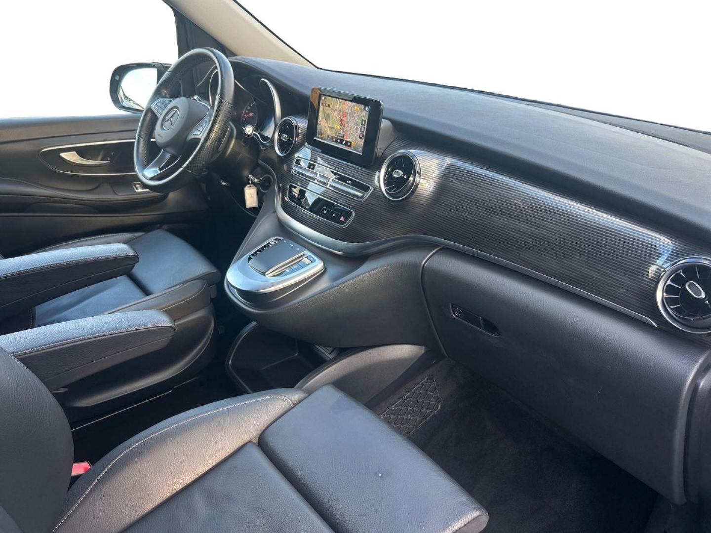 Image MERCEDES-BENZ Classe V 250 d Extra-Long Avantgarde 9G-Tronic