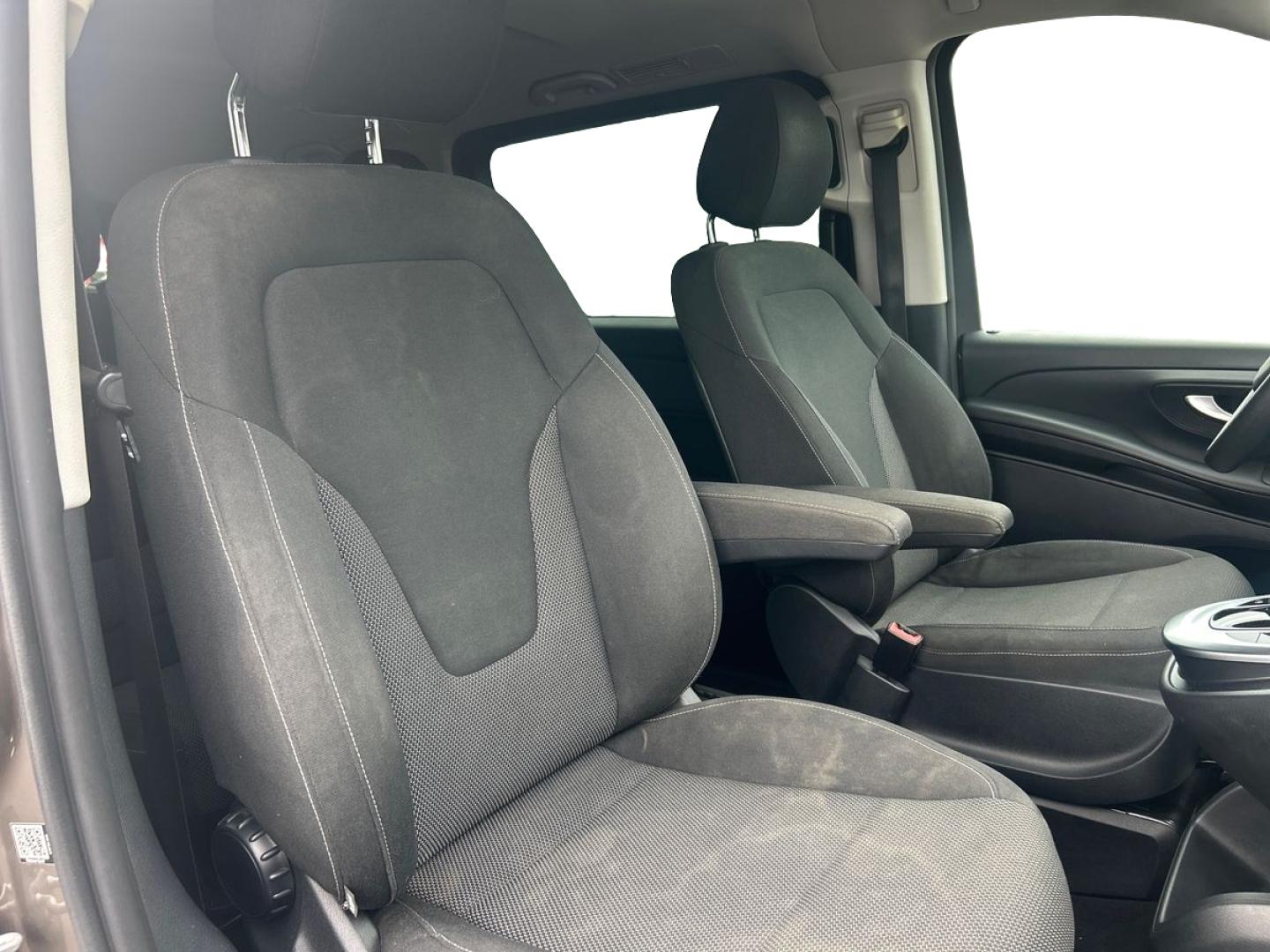 Image MERCEDES-BENZ Classe V 220 d Long Business 7G-Tronic Plus