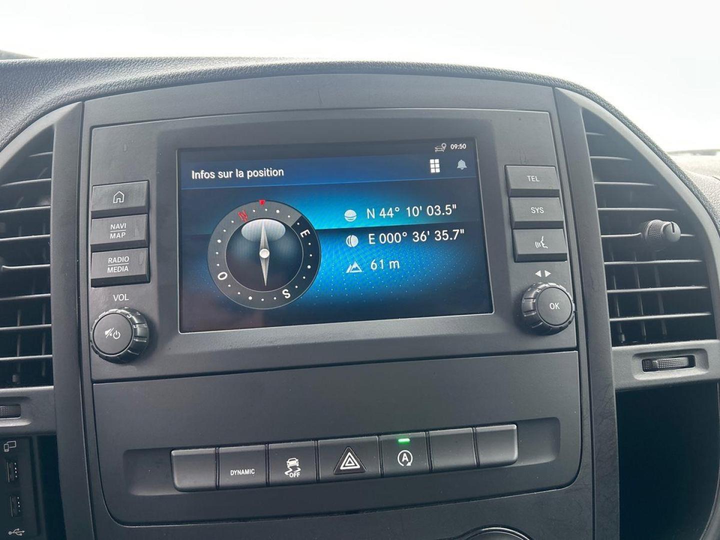 Image MERCEDES-BENZ Vito Fg 116 CDI Compact Pro 4x4 9G-Tronic