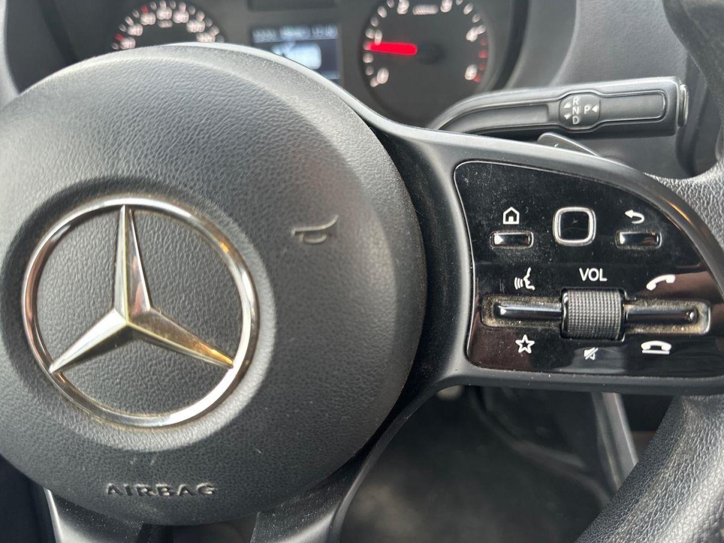 Image MERCEDES-BENZ Sprinter Fg 214 CDI 33S 3T0 Traction 9G-Tronic