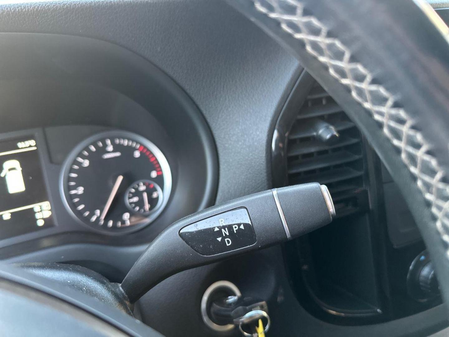 Image MERCEDES-BENZ Vito Fg 119 CDI Compact Select Propulsion 9G-Tronic