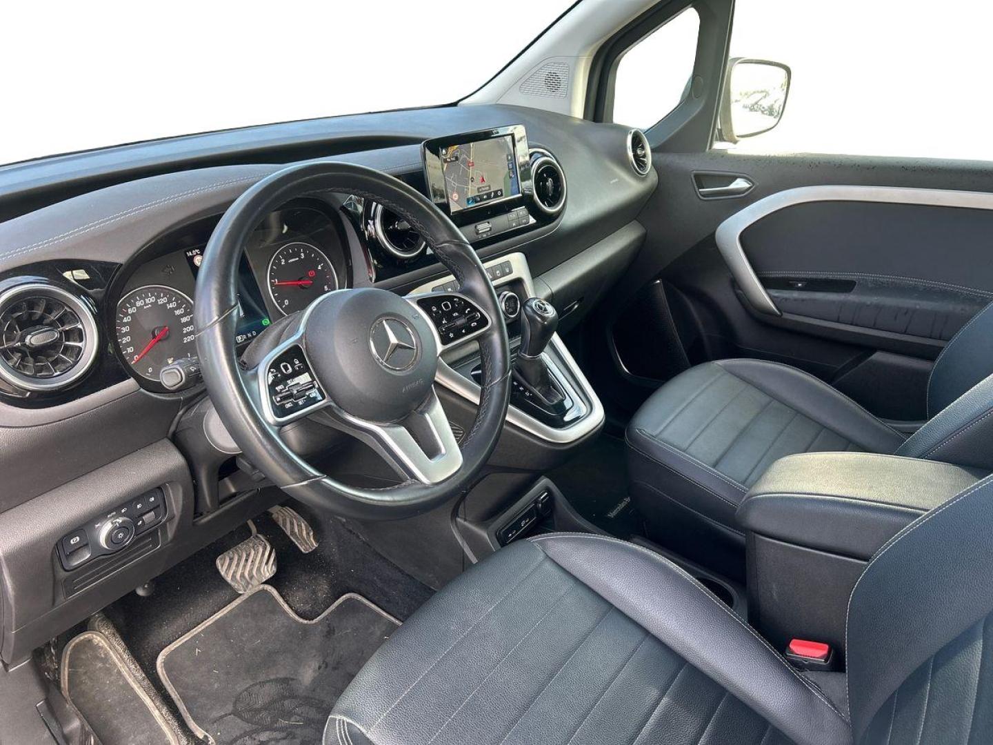 Image MERCEDES-BENZ Classe T 180 d Progressive BVA7